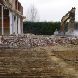 Démolition - Corps de Bâtiment : préparez le terrain en démolissant les structures existantes Bressuire